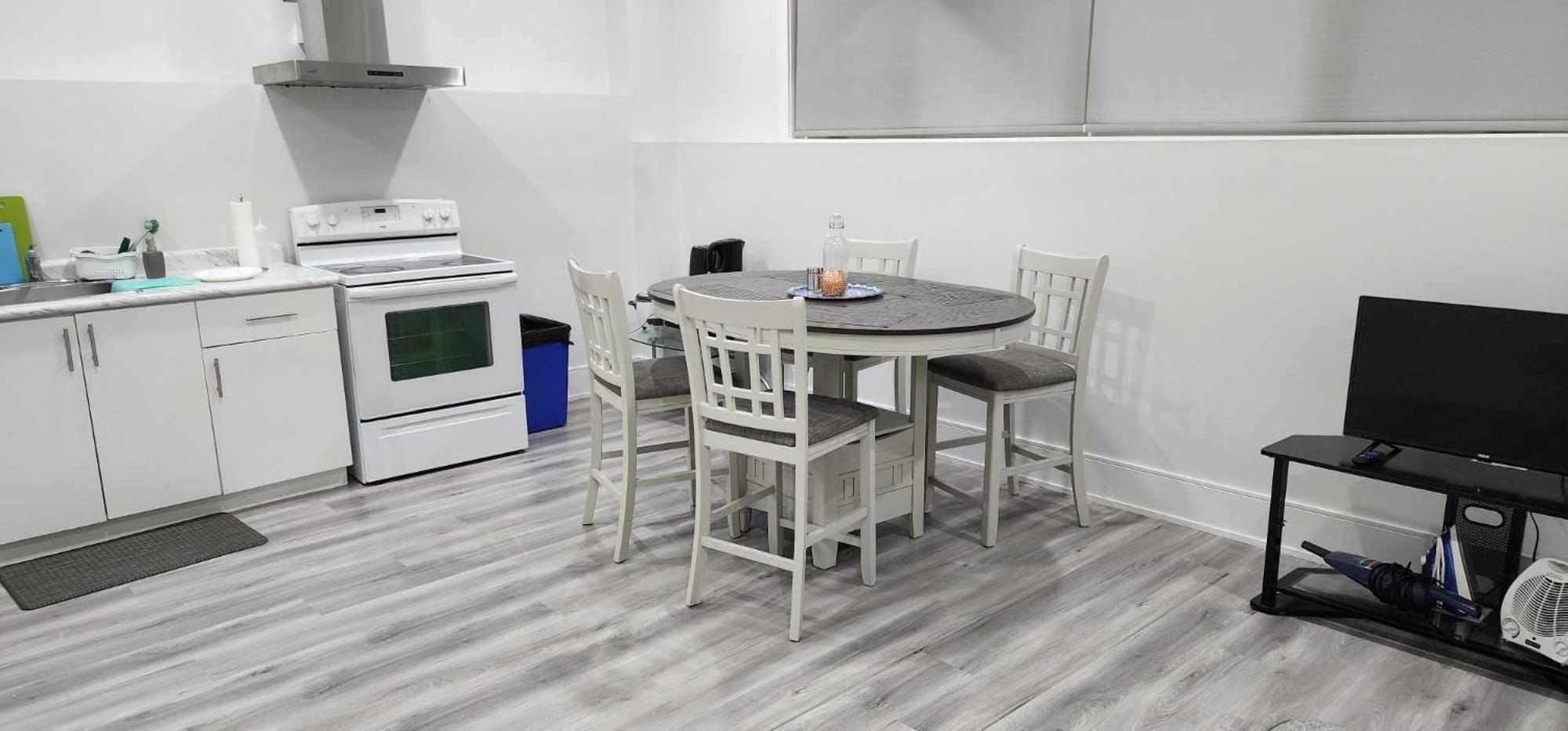 Scarborough New 2-Bedroom Basement 토론토 외부 사진
